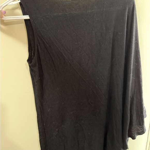 Sans Souci Black Blouse with White Floral Accents - Picture 3 of 3